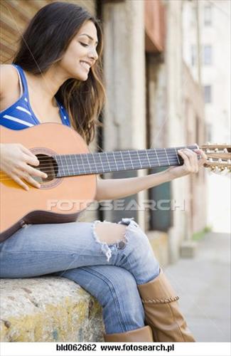 Dziewczyny z gitarą - 27s.jpg