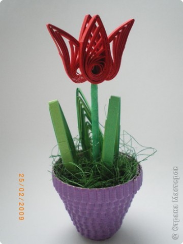 Wiosna i Wielkanoc - tulipan qulling.jpg