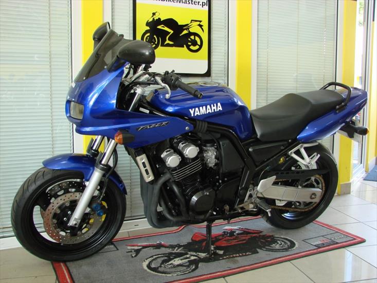 Yamaha FZS 600 Fazer - 277ff0696348819c3ac7c02183bfdc29_2.jpg