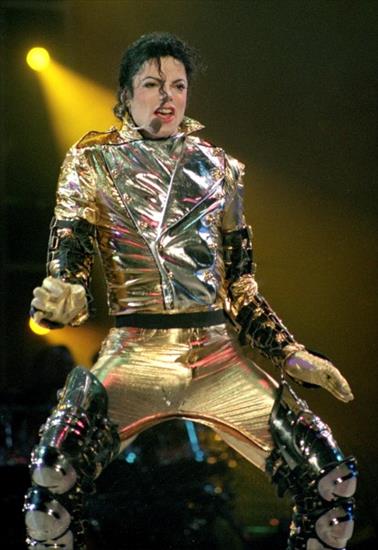  Różne3 - Michael_Jackson_scenie_3403330.jpg