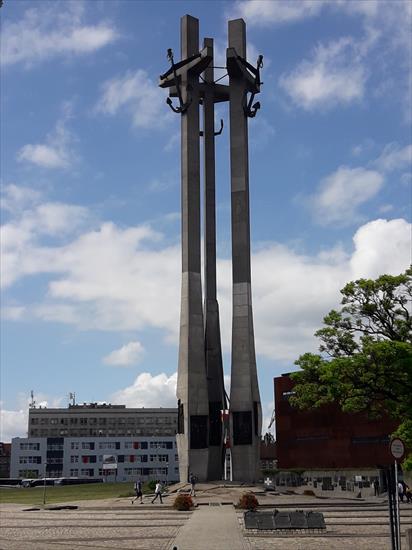 2017.06.16 - Gdańsk - 22 - Pomnik Poległych Stoczniowców 1970.jpg