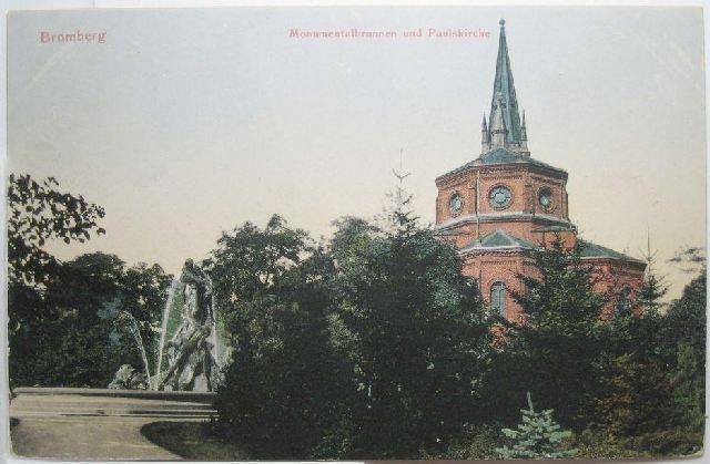 Bydgoszcz na starej fotografii - kościół Piotra i Pawła.jpg