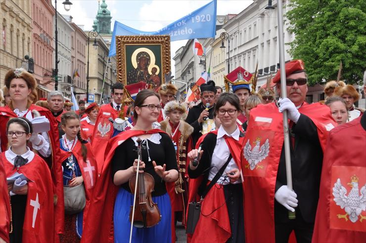 2016-05-12_Warszawa-Manifestacja wiary - 237.jpg