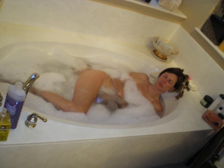 Bathing, hot posing on Vacation - 1 87.jpg