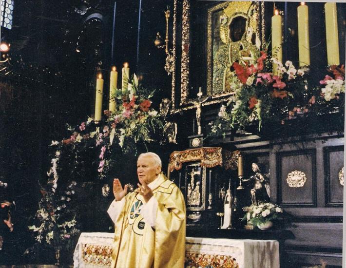  JAN PAWEŁ II - JP II_9.jpg